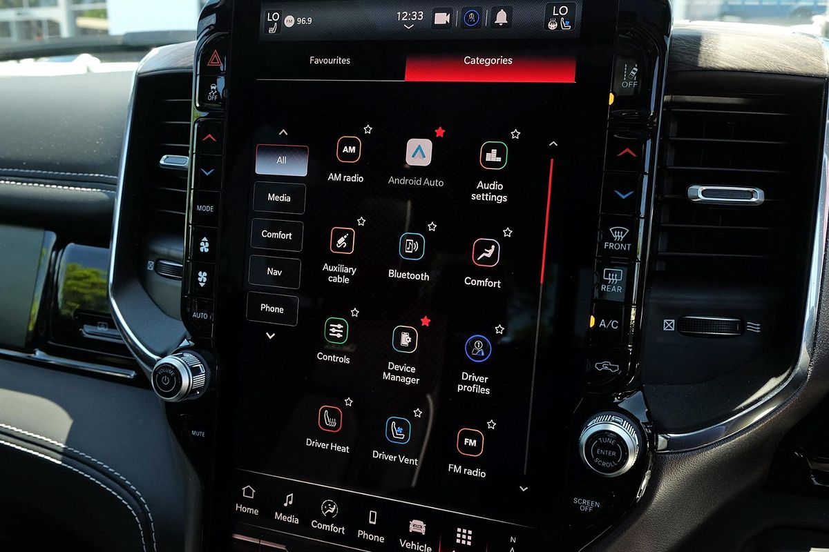 2024 RAM 1500 Laramie Sport Hurricane SO RamBox DT 4X4 SWB