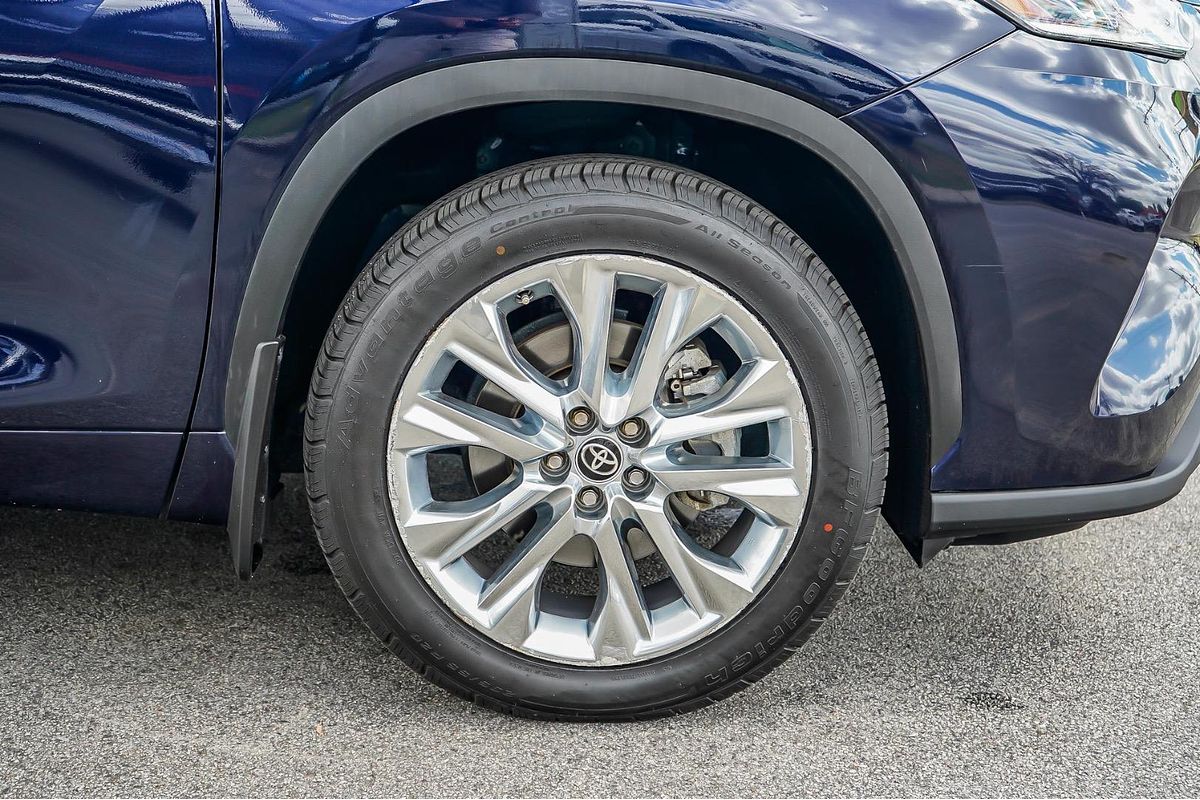 2022 Toyota Kluger Grande AXUH78R