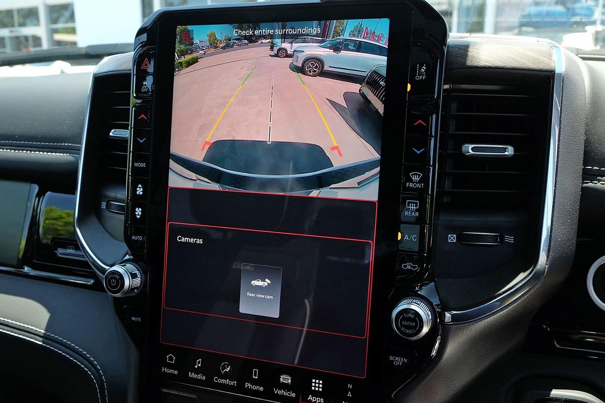 2024 RAM 1500 Laramie Sport Hurricane SO RamBox DT 4X4 SWB