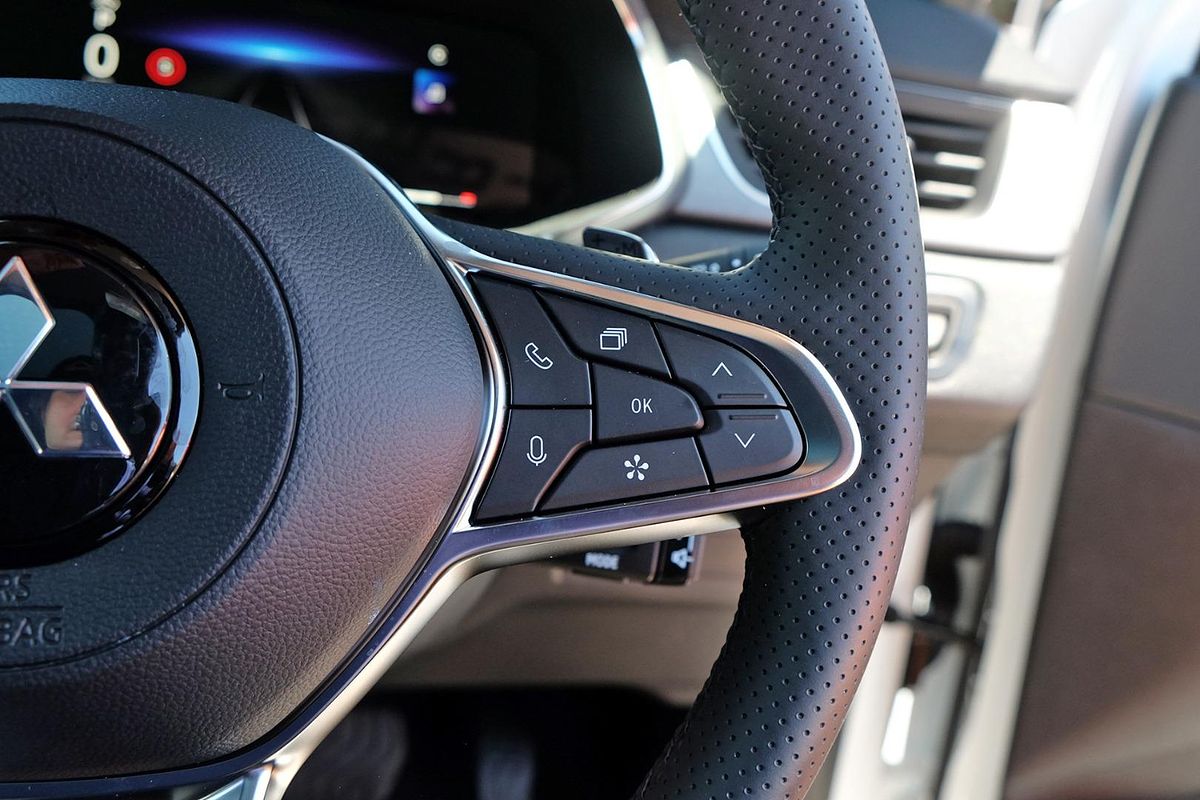 2025 Mitsubishi ASX Exceed XE