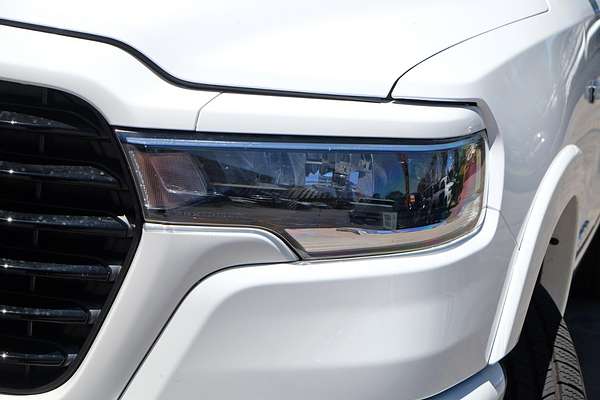 2024 RAM 1500 Laramie Sport Hurricane SO RamBox DT 4X4 SWB