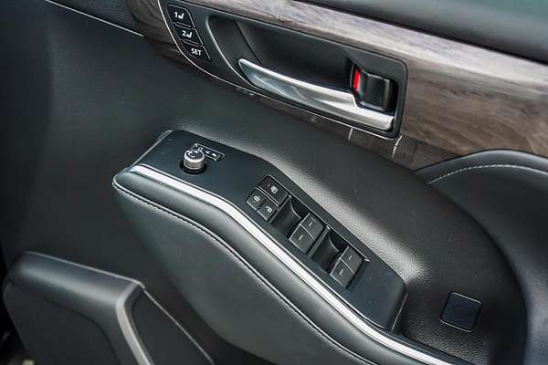 2022 Toyota Kluger Grande AXUH78R