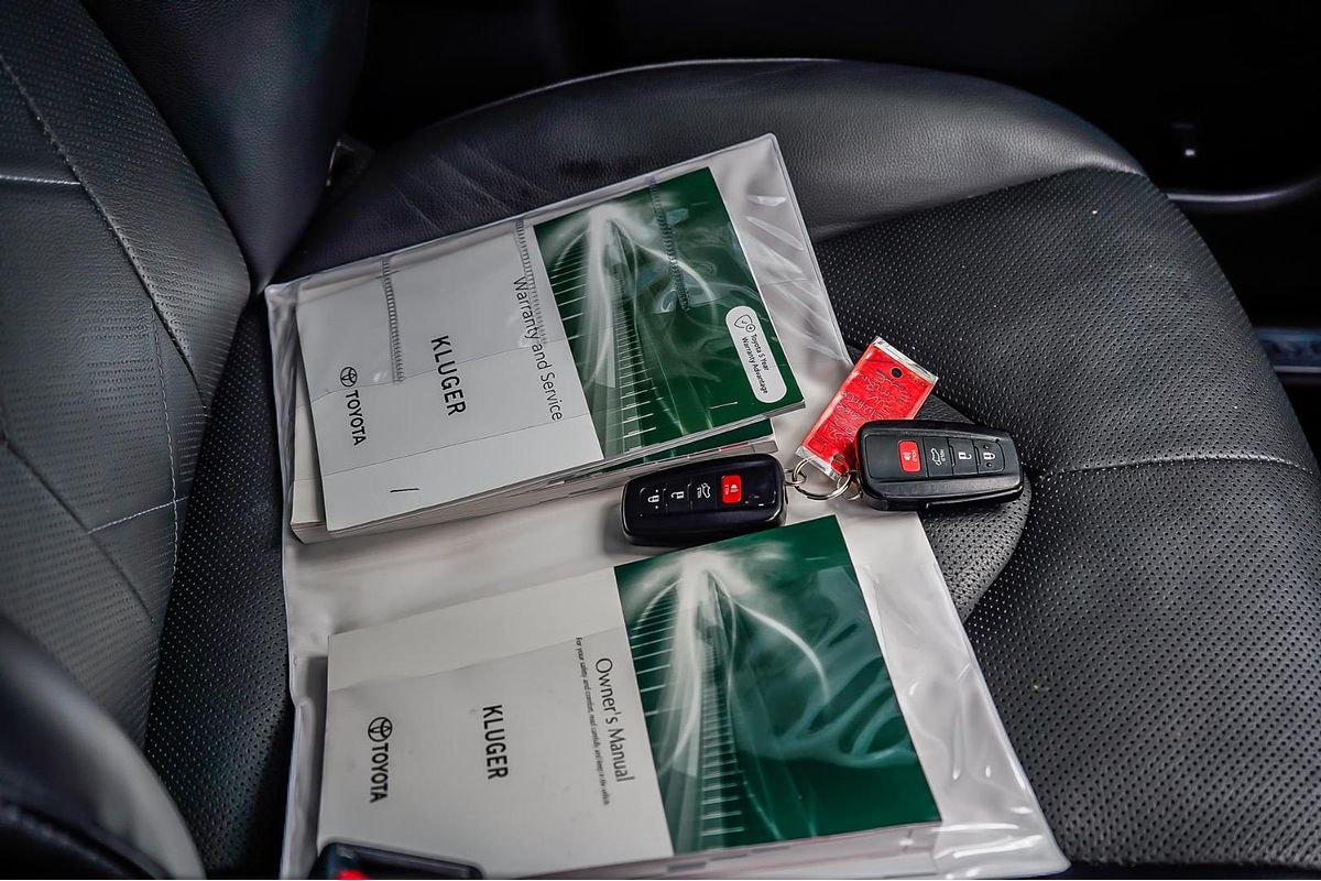 2022 Toyota Kluger Grande AXUH78R