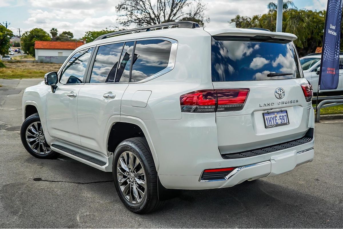 2022 Toyota Landcruiser Sahara ZX FJA300R