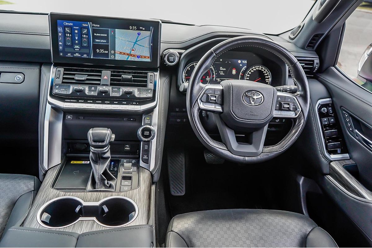 2022 Toyota Landcruiser Sahara ZX FJA300R