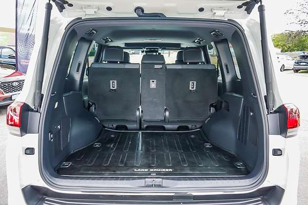 2022 Toyota Landcruiser Sahara ZX FJA300R