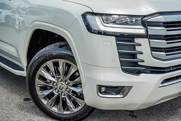 2022 Toyota Landcruiser Sahara ZX FJA300R