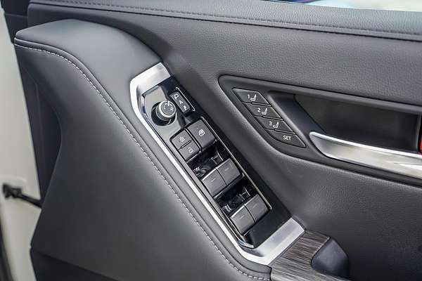 2022 Toyota Landcruiser Sahara ZX FJA300R