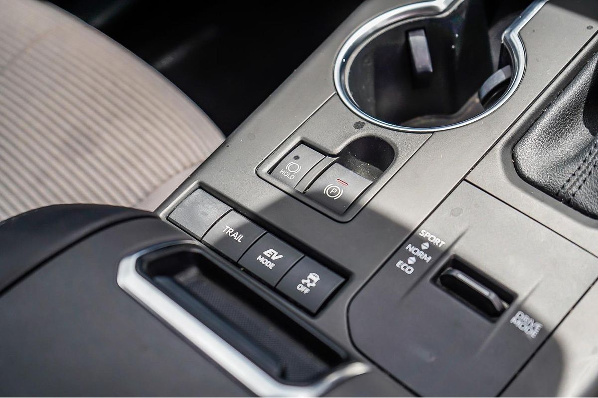 2022 Toyota Kluger GX AXUH78R