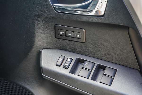 2018 Toyota RAV4 Cruiser ASA44R