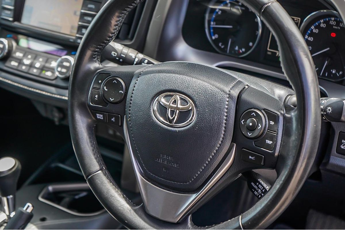 2018 Toyota RAV4 Cruiser ASA44R