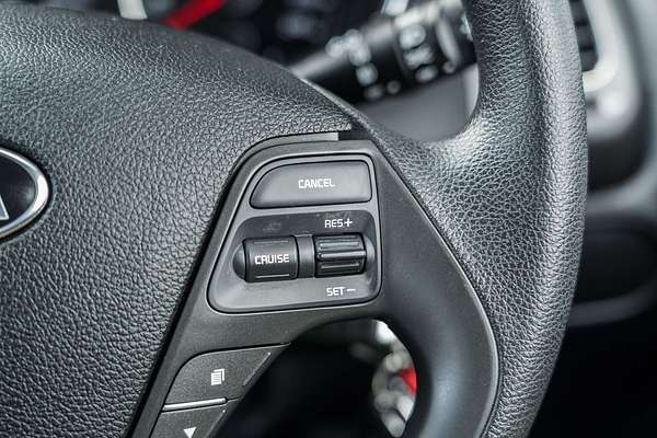 2017 Kia Cerato S YD