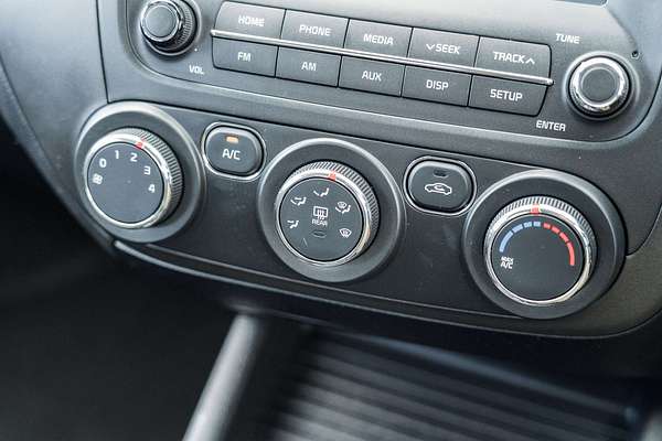 2017 Kia Cerato S YD