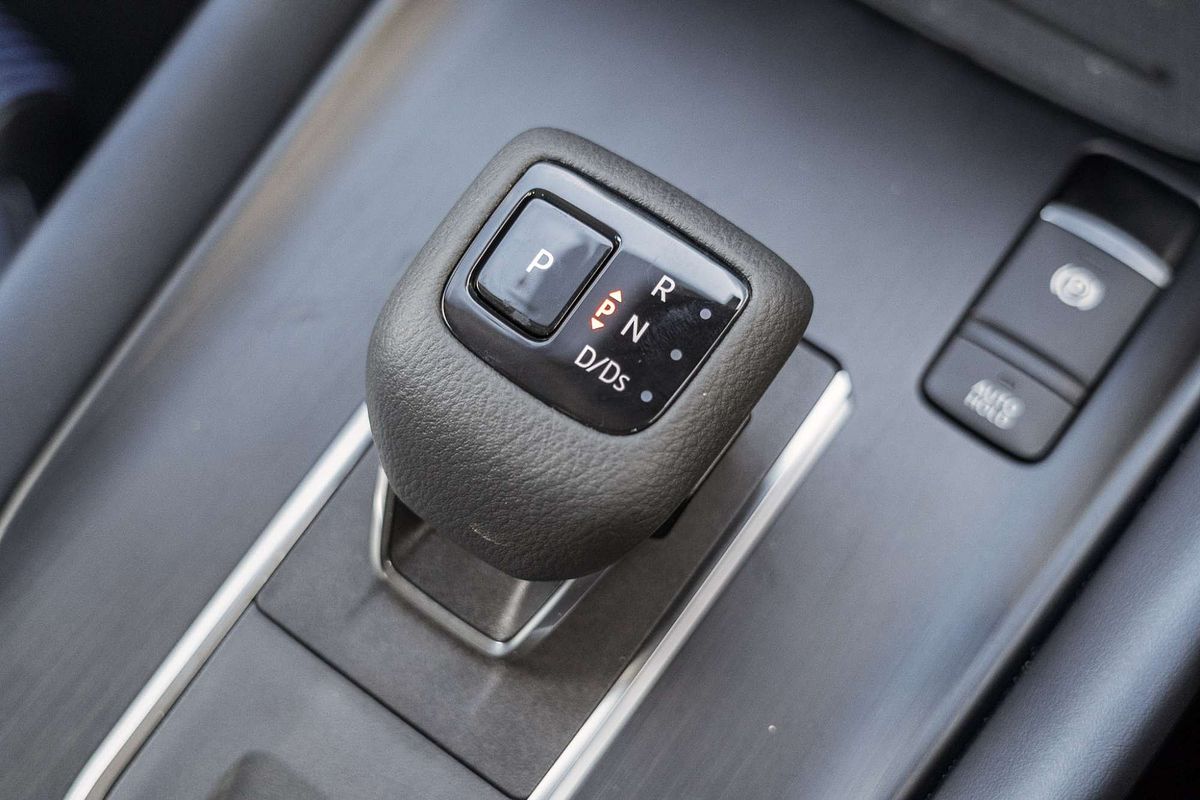 2024 Nissan QASHQAI ST-L J12