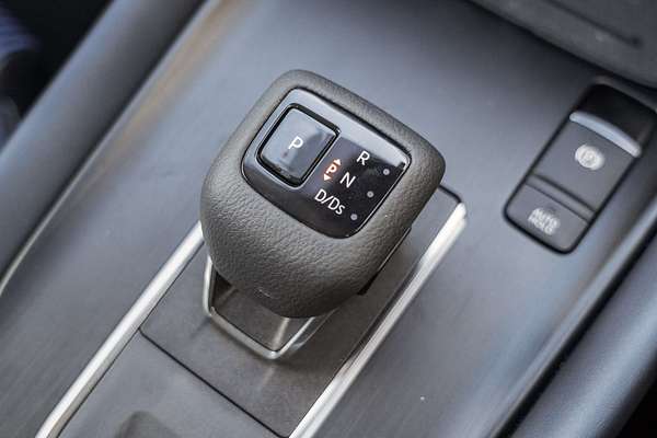 2024 Nissan QASHQAI ST-L J12