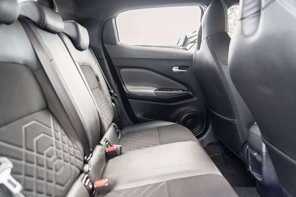 2021 Nissan JUKE ST-L F16