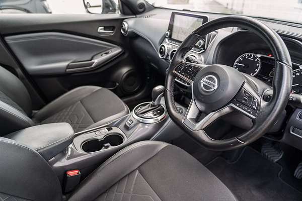 2021 Nissan JUKE ST-L F16
