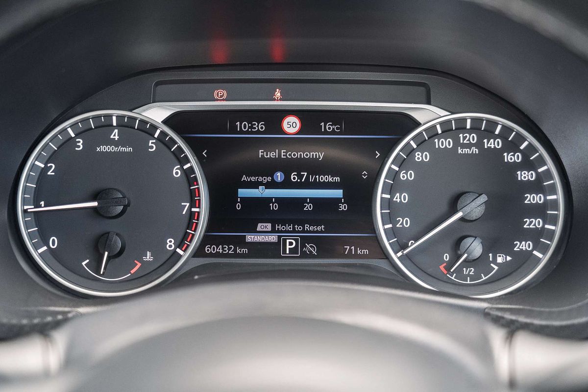 2021 Nissan JUKE ST-L F16