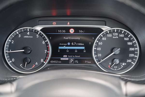 2021 Nissan JUKE ST-L F16