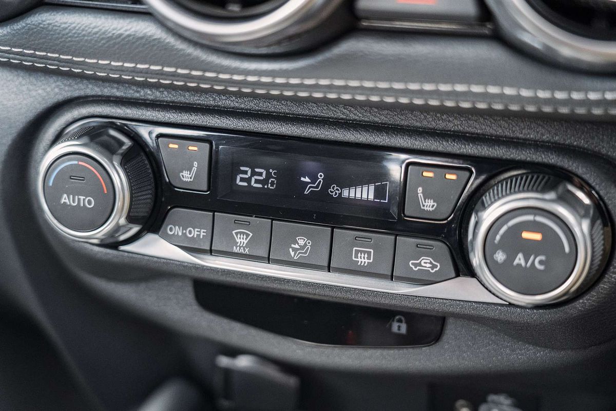 2021 Nissan JUKE ST-L F16