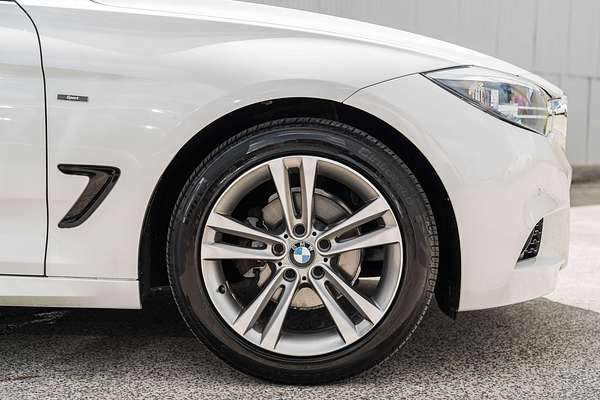 2013 BMW 3 Series 320i Sport Line F34