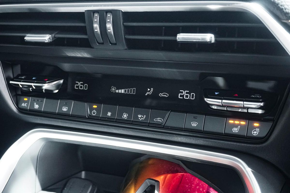 2025 Mazda CX-60 D50e GT KH Series