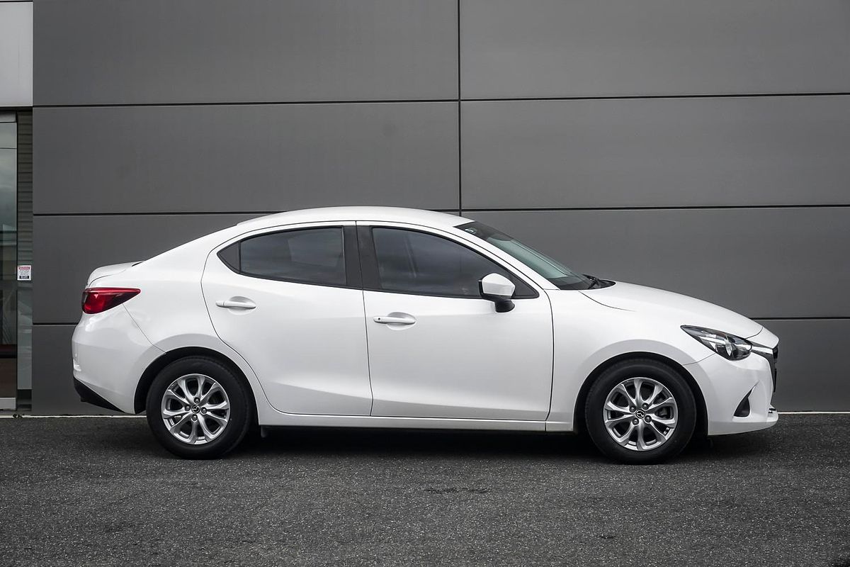 2018 Mazda 2 Maxx DL Series