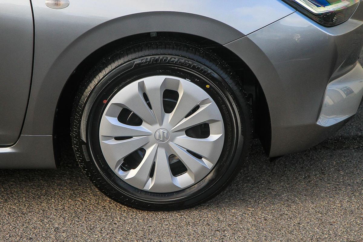 2025 Suzuki Swift Hybrid UZ