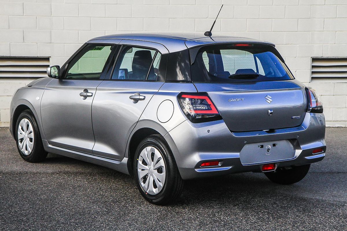 2025 Suzuki Swift Hybrid UZ