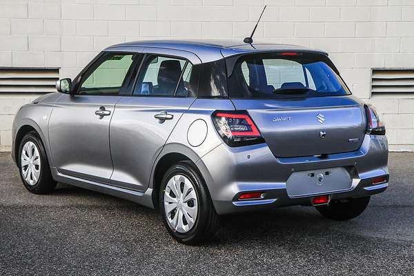 2025 Suzuki Swift Hybrid UZ