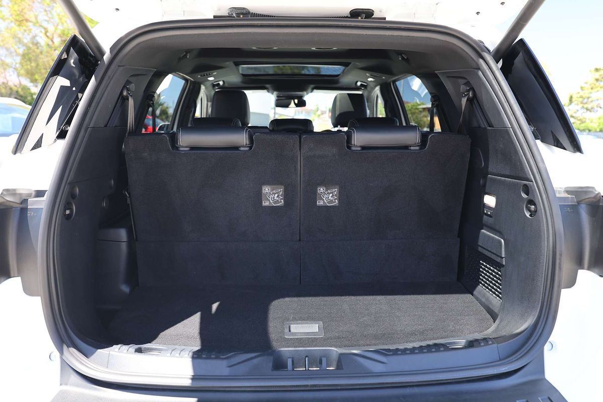 2024 Ford Everest Platinum 3.0L