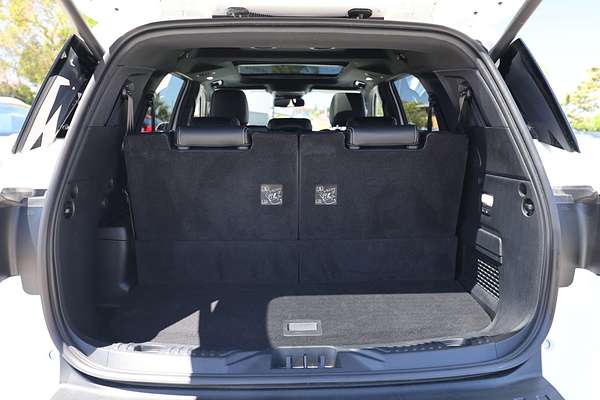 2024 Ford Everest Platinum 3.0L