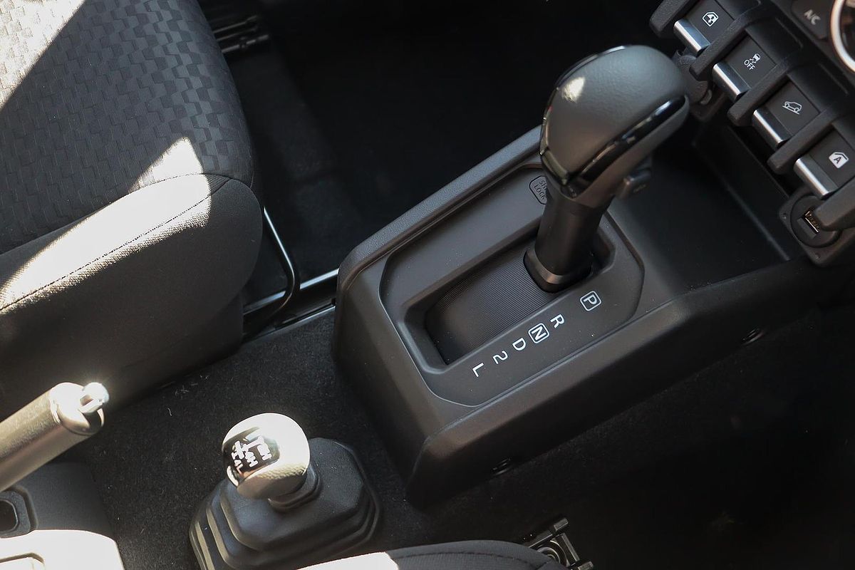 2025 Suzuki Jimny XL JJ