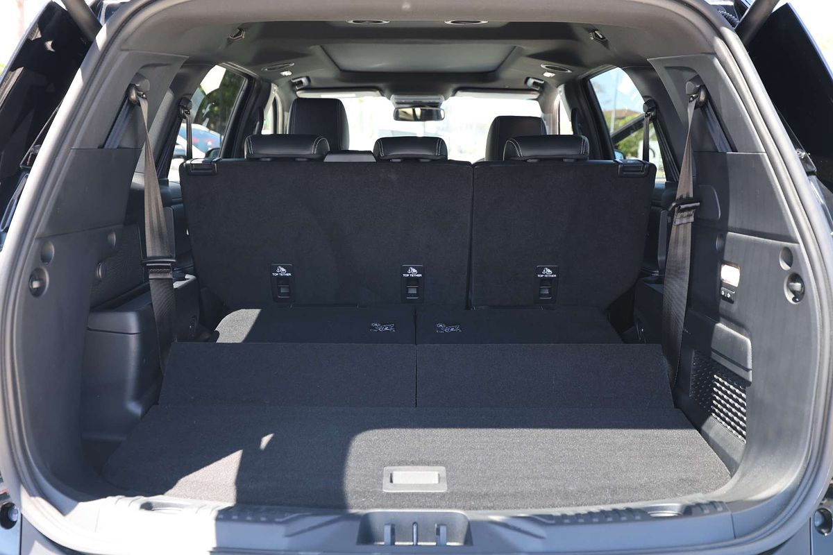 2024 Ford Everest Platinum 3.0L