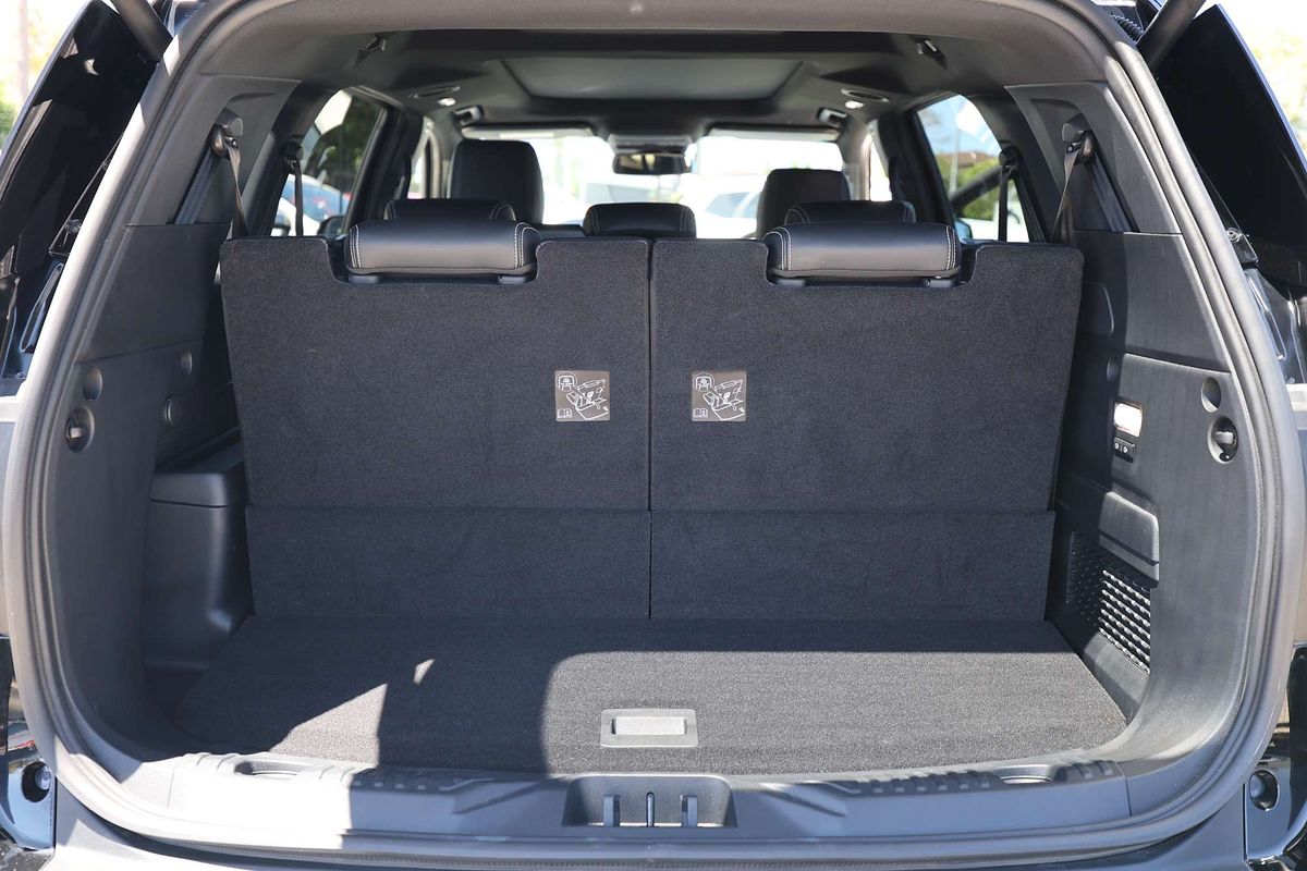 2024 Ford Everest Platinum 3.0L
