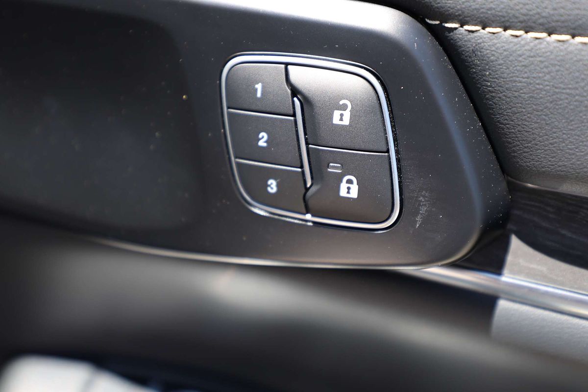 2024 Ford Everest Platinum 3.0L