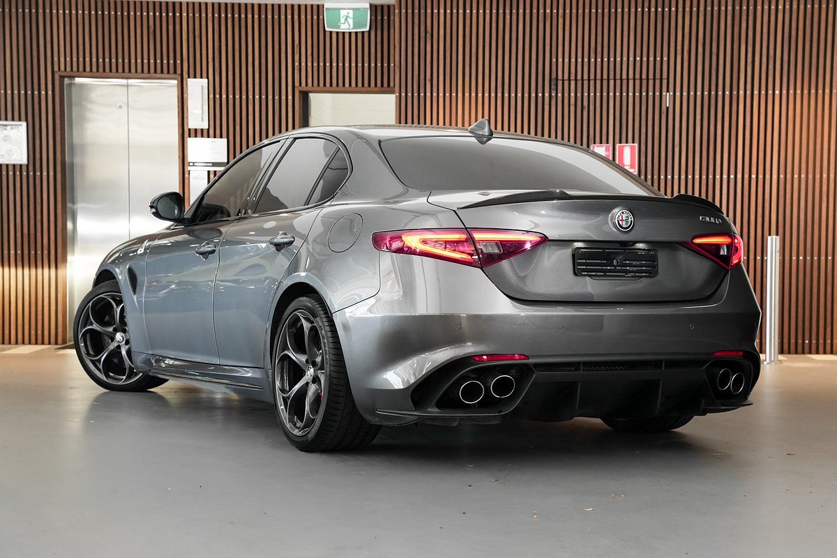 2022 Alfa Romeo Giulia Quadrifoglio Series 3