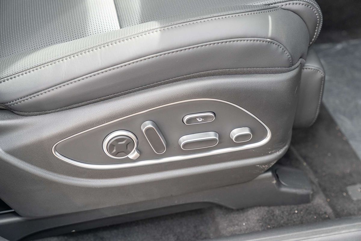 2025 Hyundai Palisade Calligraphy LX3.V1