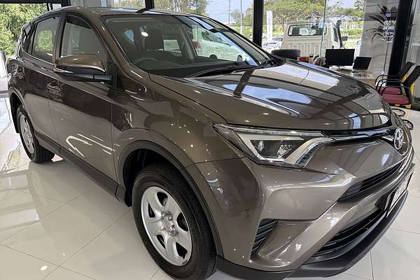 2016 Toyota RAV4 GX ZSA42R