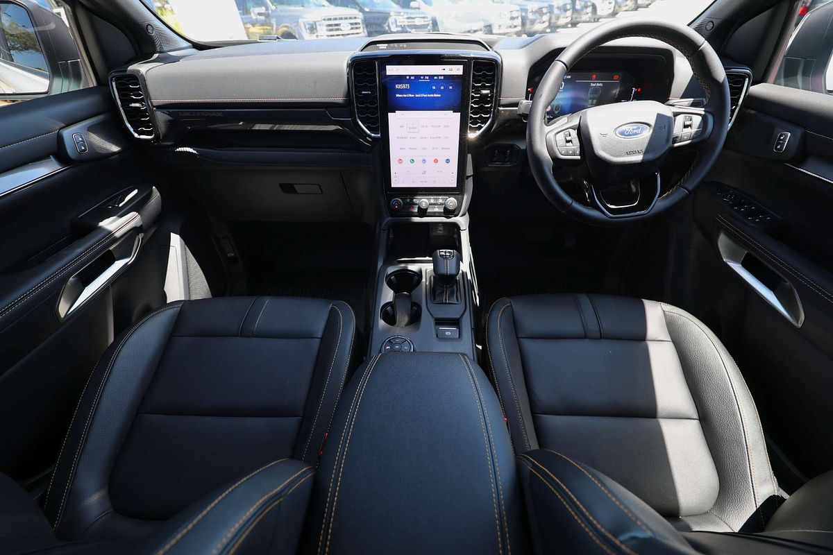 2025 Ford Ranger PHEV Wildtrak  4X4 2.3L