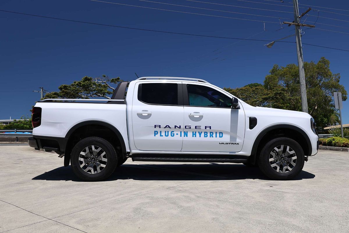 2025 Ford Ranger PHEV Wildtrak  4X4 2.3L