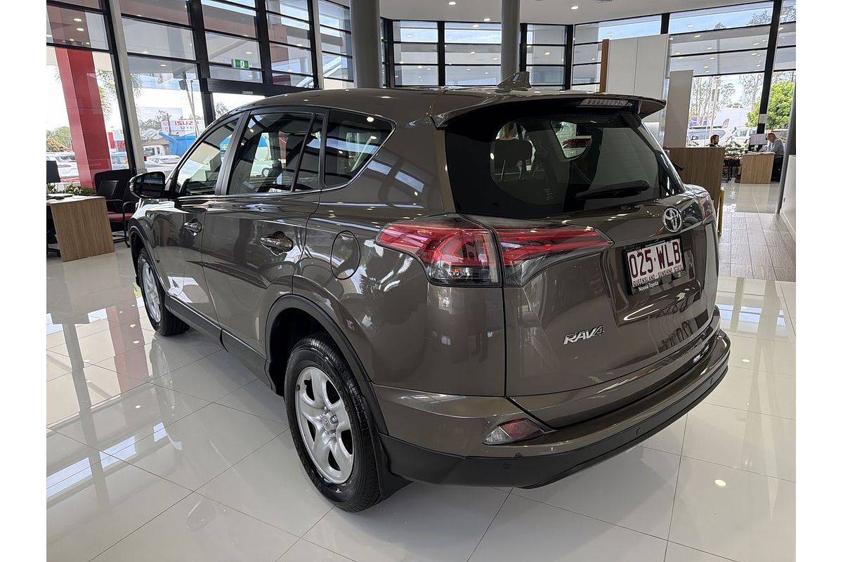 2016 Toyota RAV4 GX ZSA42R