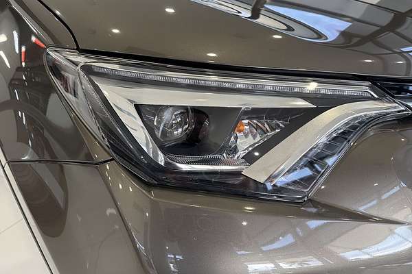 2016 Toyota RAV4 GX ZSA42R