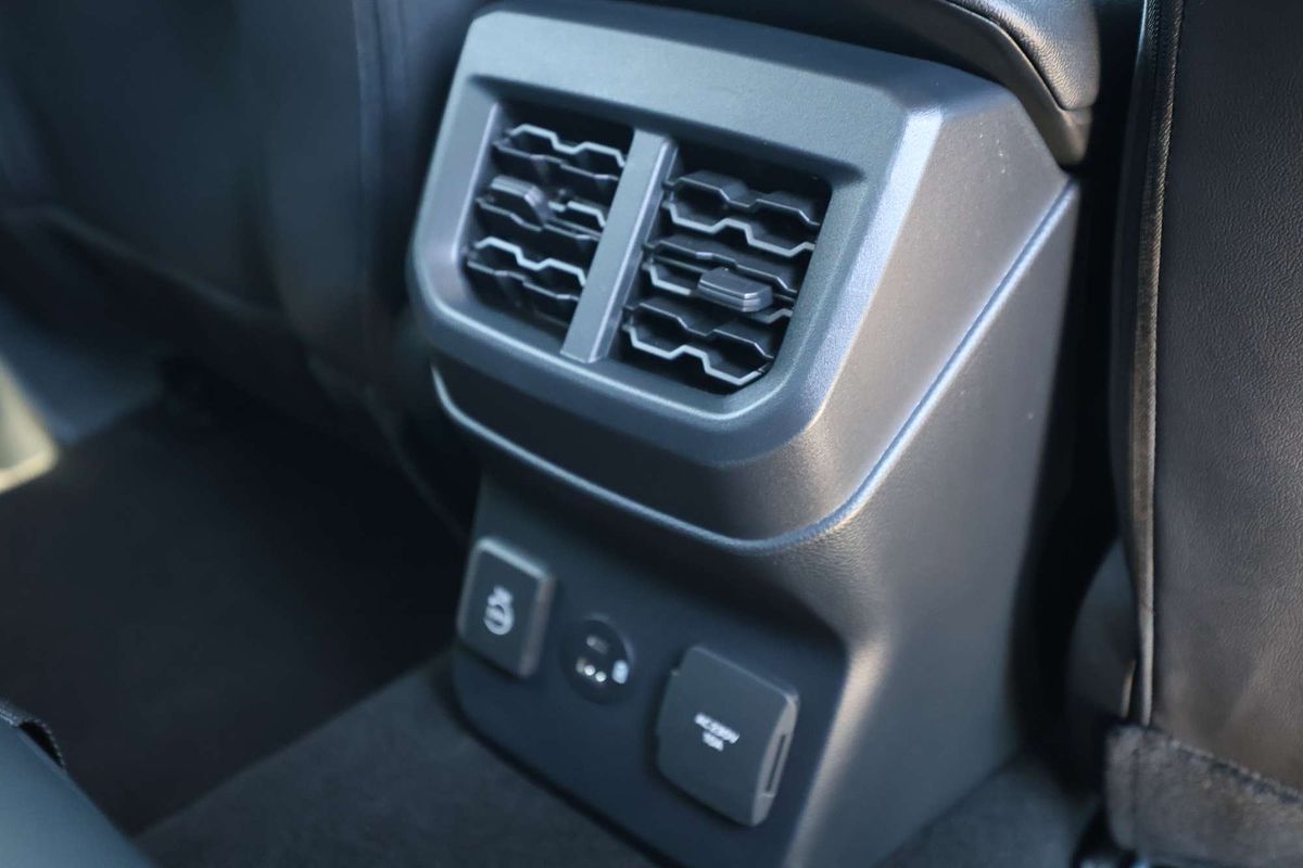 2025 Ford Ranger PHEV Stormtrak  4X4 2.3L