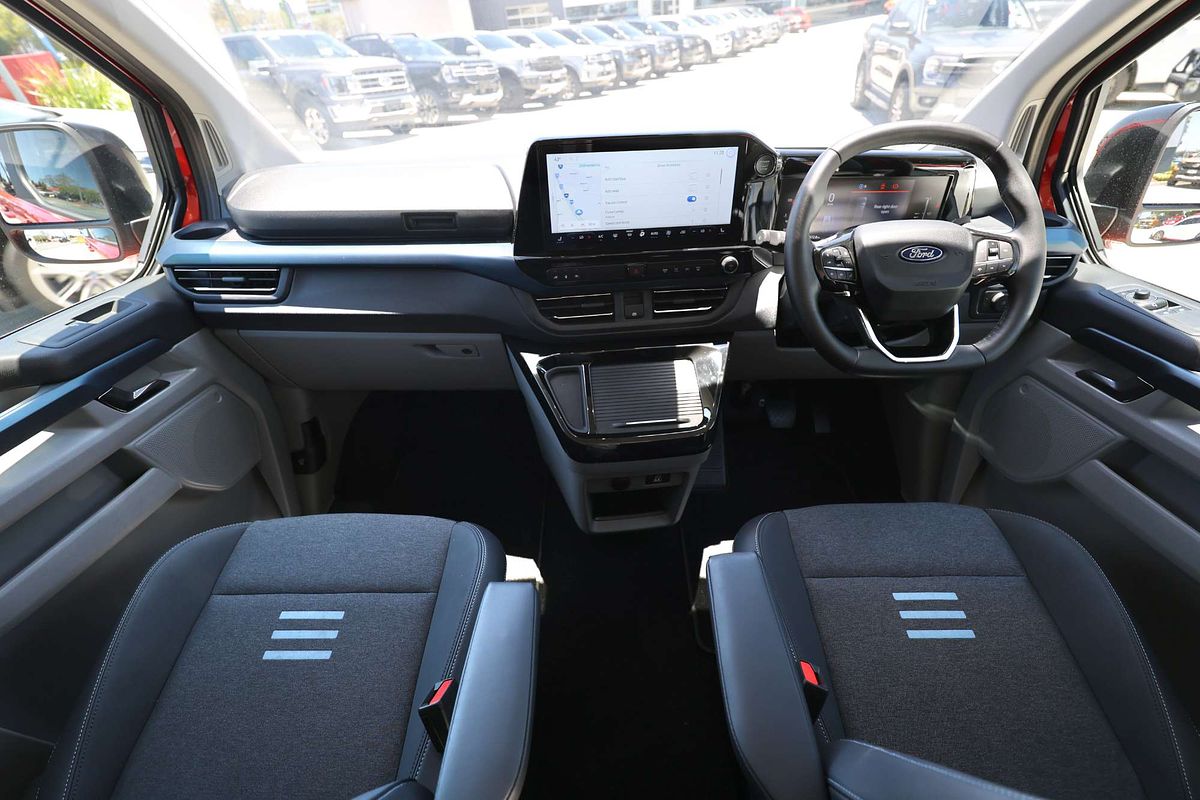 2024 Ford Tourneo Active AV SWB