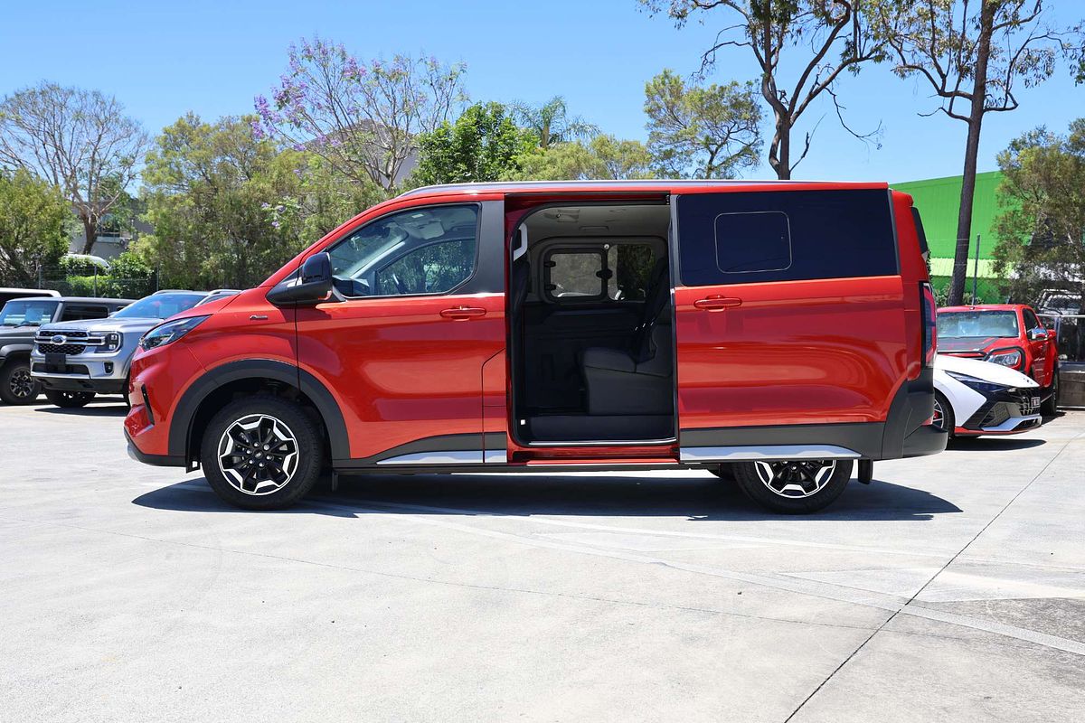 2024 Ford Tourneo Active AV SWB
