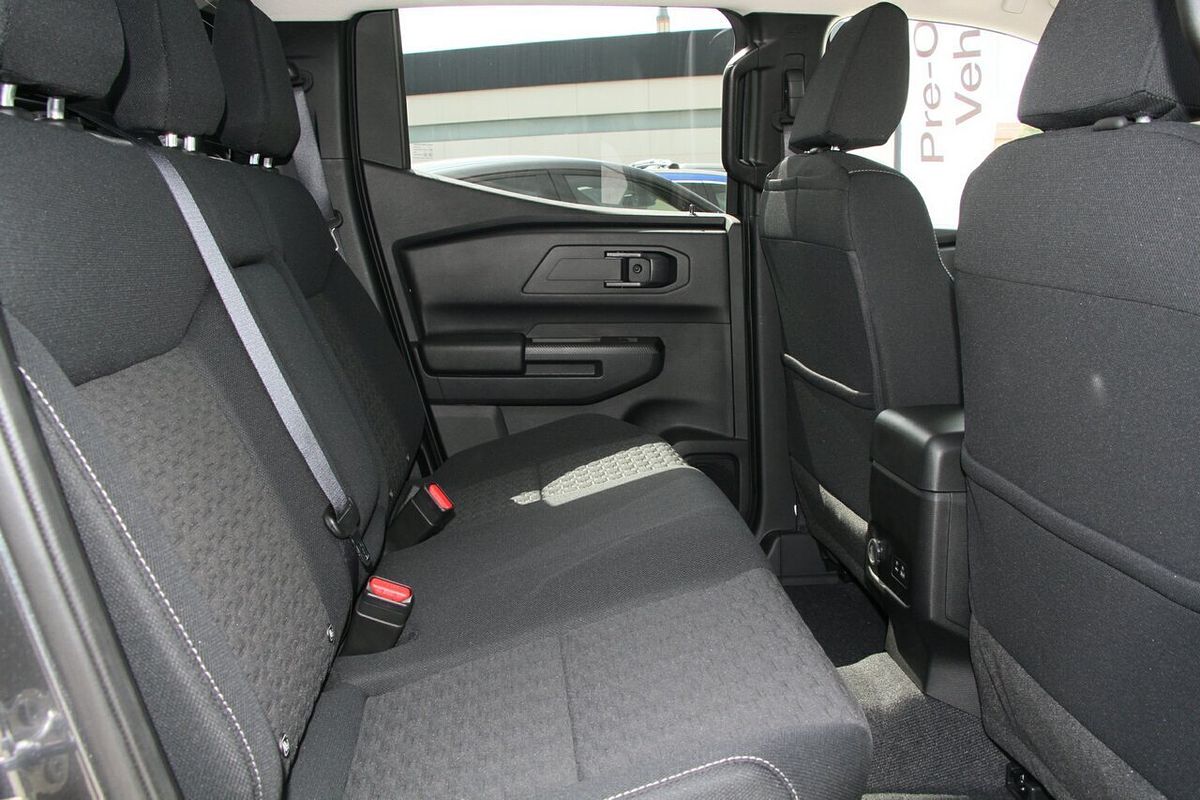 2025 Mitsubishi Triton GLX-R MV 4X4