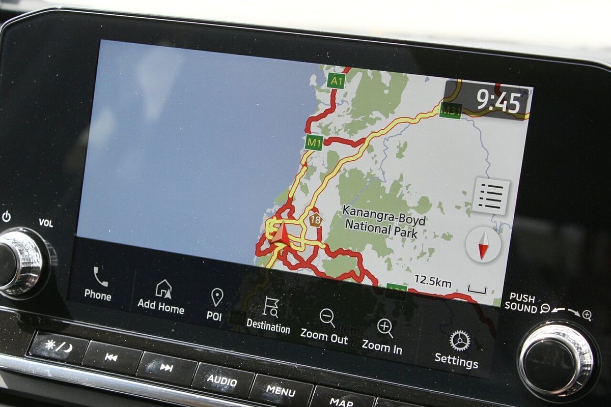 2025 Mitsubishi Triton GLX-R MV 4X4