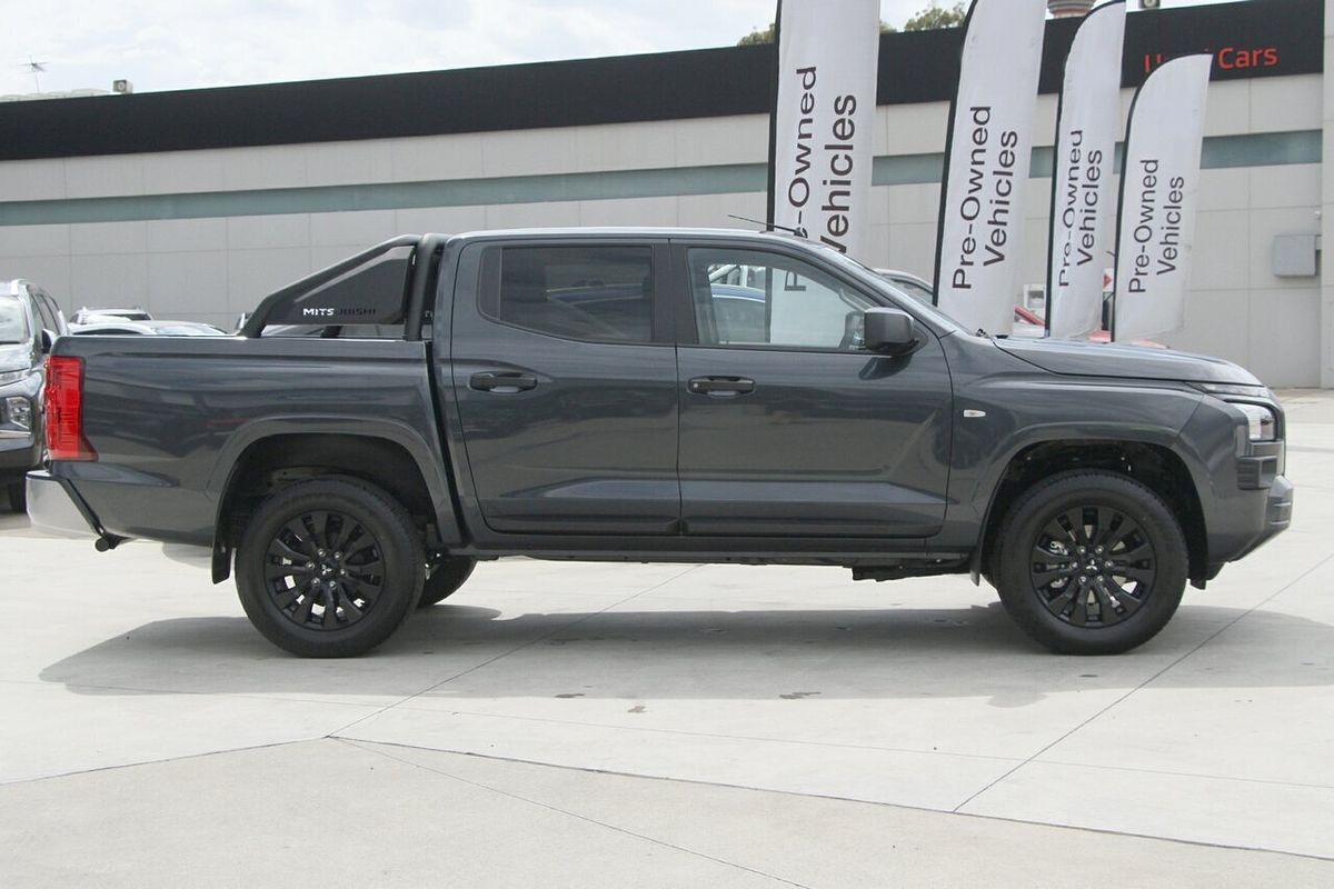 2025 Mitsubishi Triton GLX-R MV 4X4