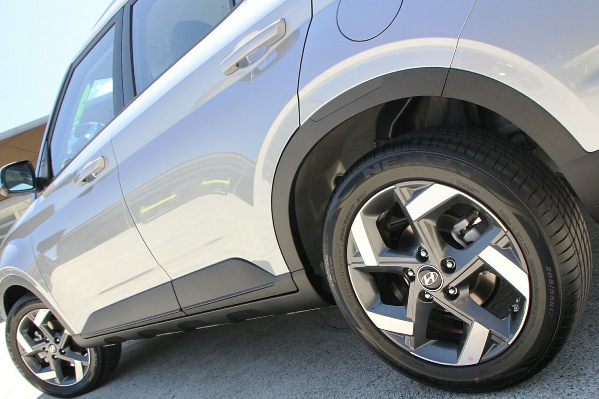 2025 Hyundai Venue Active QX.V5